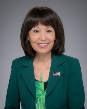 Image of Senate President Donna Mercado Kim